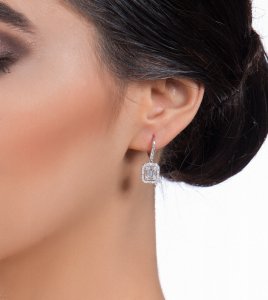 0,95 Karat Pırlanta Bagetli Küpe