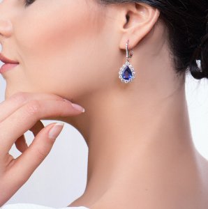 2,99 Karat Pırlanta Tanzanit Küpe
