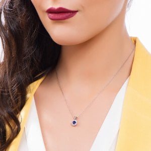 0,20 Karat Pırlanta Safir Kolye