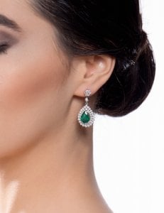 2,20 Karat Pırlanta Damla Zümrüt Küpe
